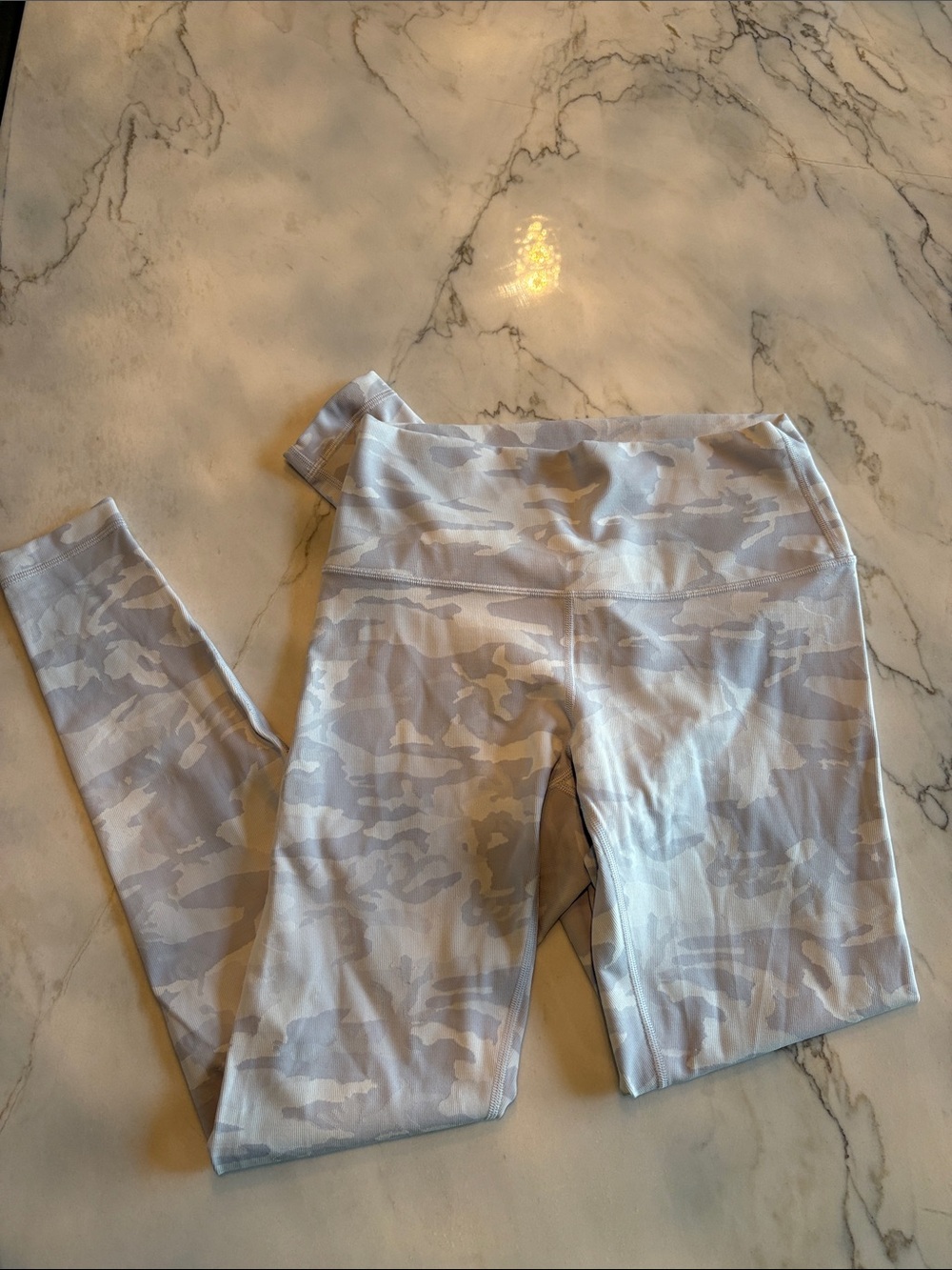 Womens Lululemon High-Waist Camo Leggings in Light Gray